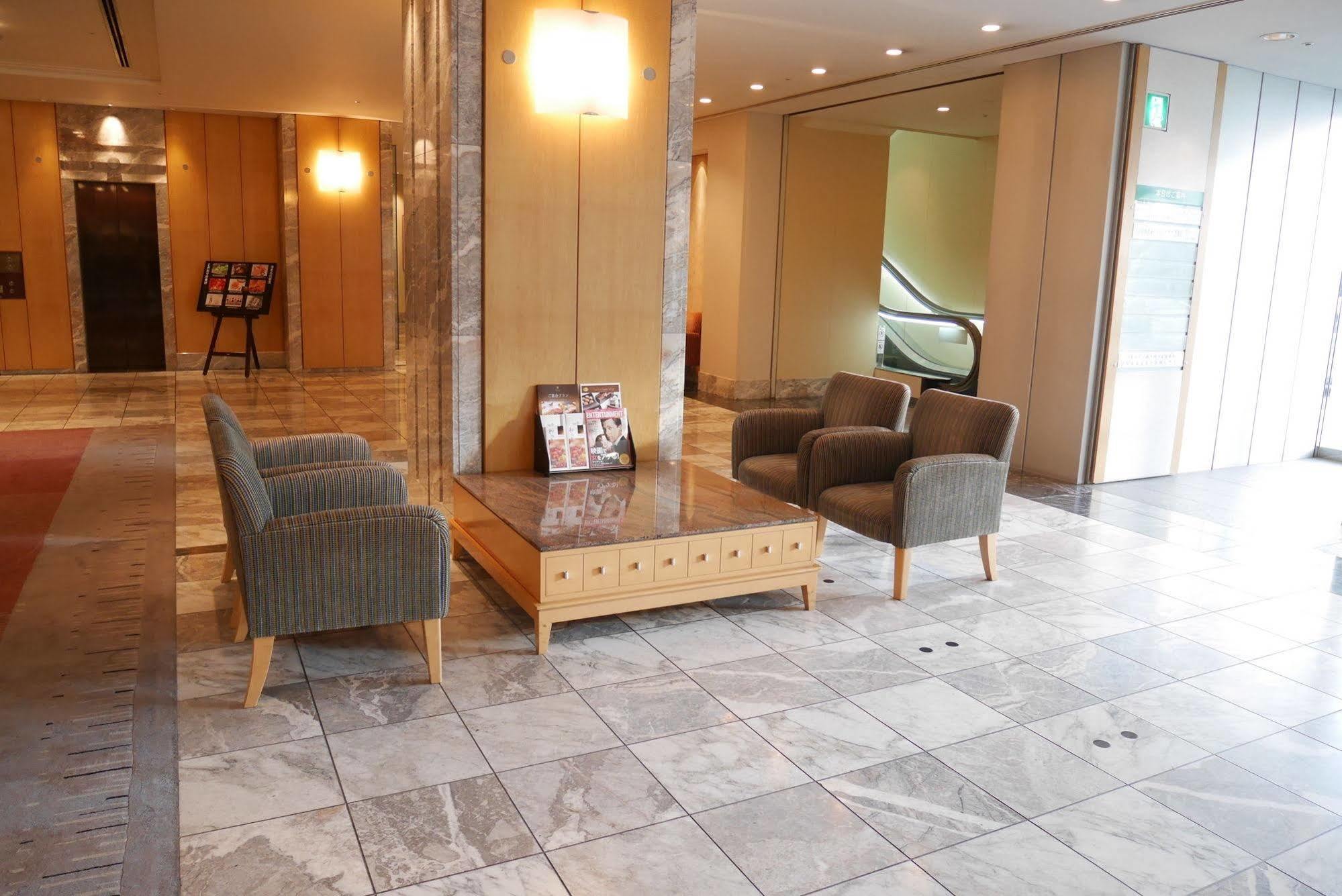 Rembrandt 4* Ebina